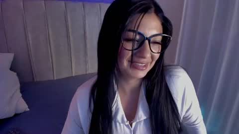 Snapshot of evaa_stevens chatting on 06.22.26 julieth online show from 06.22.26