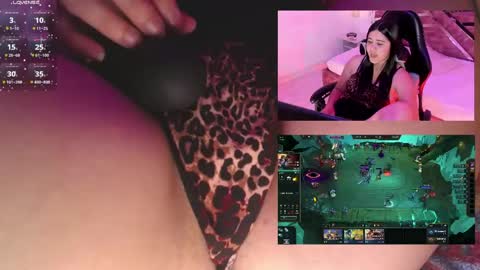 Snapshot of evabloom_ chatting on 04.28.26 EvaBloom online show from 04.28.26