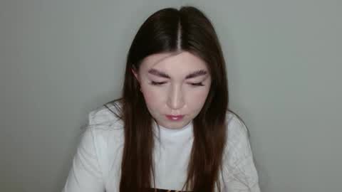 Snapshot of evachaturbatte chatting on 05.22.26 Evachaturbatte online show from 05.22.26