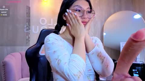 Snapshot of evadepp_a chatting on 01.10.26 Eva online show from 01.10.26