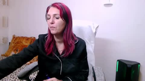 EvadesireONE online show from 03.14.26