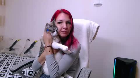 Snapshot of evadesireone chatting on 05.11.26 EvadesireONE online show from 05.11.26