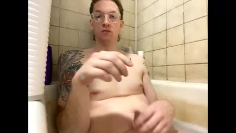 Snapshot of evageniex chatting on 12.19.25 evageniex online show from 12.19.25