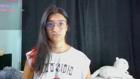 Snapshot of evah_lee chatting on 09.14.25 Evah Lee online show from 09.14.25
