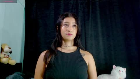 Snapshot of evah_lee chatting on 09.25.25 Evah Lee online show from 09.25.25