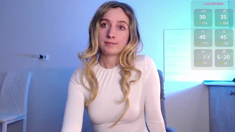 Snapshot of evahailey_ chatting on 01.17.25 Eva online show from 01.17.25