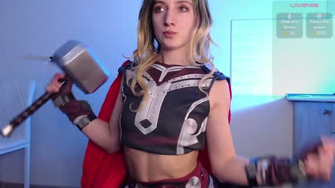 Snapshot of evahailey_ chatting on 01.30.25 Eva online show from 01.30.25
