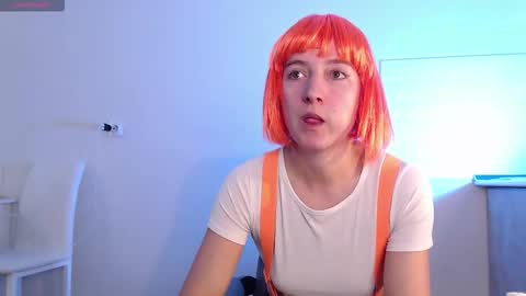 Snapshot of evahailey_ chatting on 09.15.25 Eva online show from 09.15.25