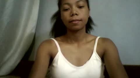 Snapshot of evahaldy chatting on 02.14.26 evahaldy online show from 02.14.26