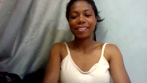 Snapshot of evahaldy chatting on 04.24.26 evahaldy online show from 04.24.26