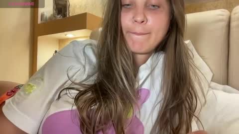 Snapshot of evahazardd chatting on 05.17.26 EvaHazard online show from 05.17.26
