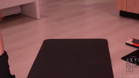 Eva here Wednesday till Sunday online show from 03.02.25