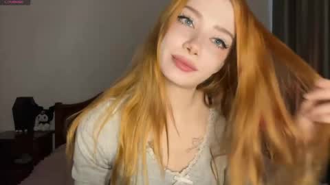 Snapshot of evakettystar chatting on 04.09.26 evakettystar online show from 04.09.26