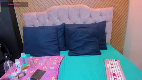 Eva online show from 01.15.26