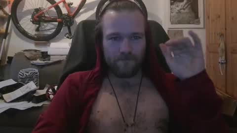 Snapshot of evalsmac chatting on 02.27.26 Han online show from 02.27.26