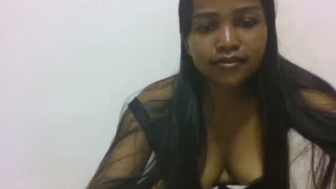 Snapshot of evamalala chatting on 03.25.26 evamalala online show from 03.25.26