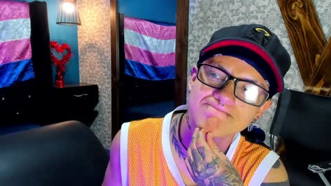 Snapshot of evan_smitt chatting on 12.03.24 Evan Smitt online show from 12.03.24