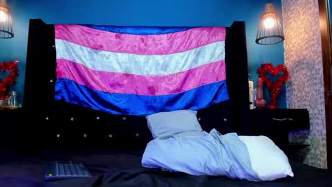 Snapshot of evan_smitt chatting on 12.15.24 Evan Smitt online show from 12.15.24