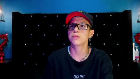 Snapshot of evan_smitt chatting on 12.16.24 Evan Smitt online show from 12.16.24