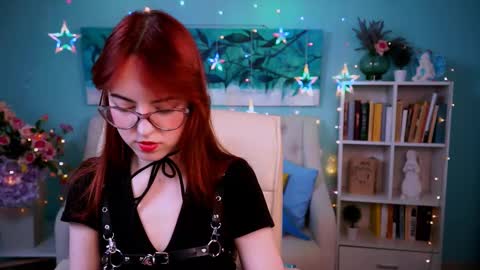 Eva  online show from 12.30.24