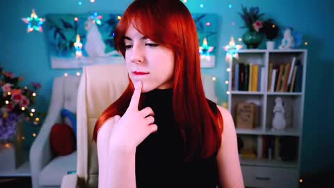 Eva  online show from 01.10.25