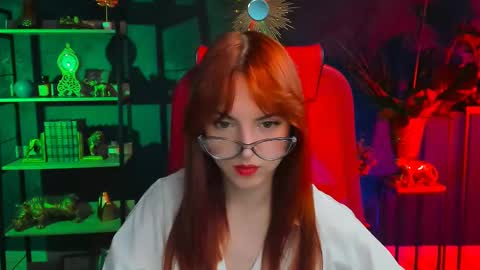 Eva  online show from 01.28.25