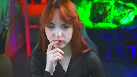 Eva  online show from 01.30.25