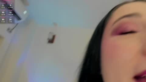 Snapshot of evangelinelovee chatting on 04.24.26 Evangeline online show from 04.24.26