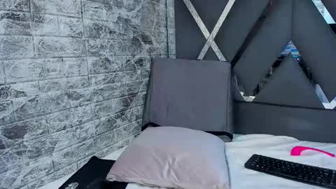 Snapshot of evangelinex69 chatting on 03.08.25 Eva online show from 03.08.25