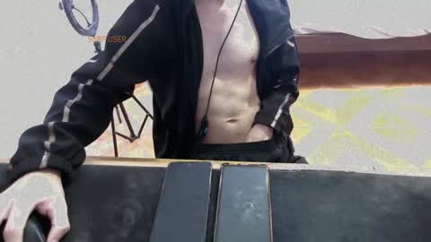 Snapshot of evans20cm chatting on 02.24.26 Evans 20cm online show from 02.24.26