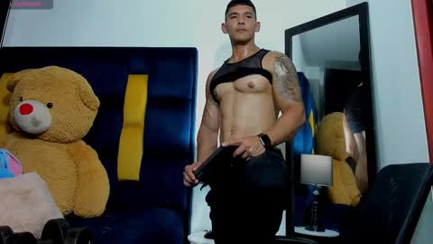   online show from 10.22.25