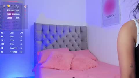 Eva Olimpo online show from 10.28.25