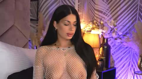 Snapshot of evarhea chatting on 02.12.26 EvaRhea online show from 02.12.26