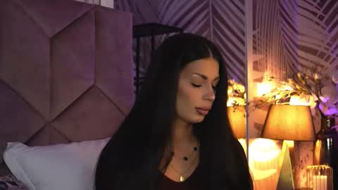 EvaRhea online show from 03.03.26