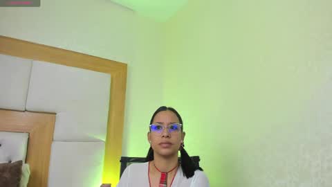 Snapshot of evarmirezz chatting on 04.14.26 Eva Rmirezz online show from 04.14.26