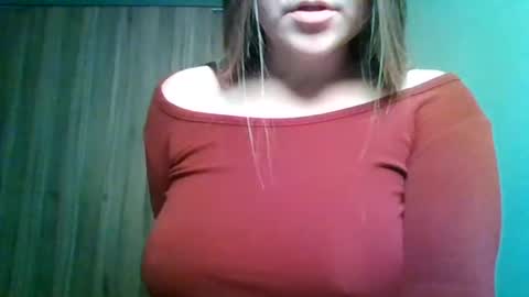 Snapshot of evasapples2026 chatting on 06.06.26 evasapples2026 online show from 06.06.26