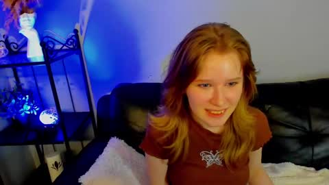 Snapshot of evastevs chatting on 12.12.24 Eva online show from 12.12.24