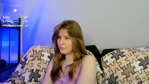 Snapshot of evastevs chatting on 01.16.25 Eva online show from 01.16.25