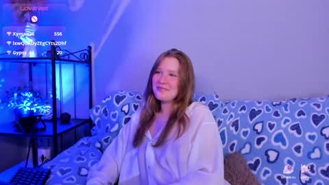Snapshot of evastevs chatting on 01.25.25 Eva online show from 01.25.25