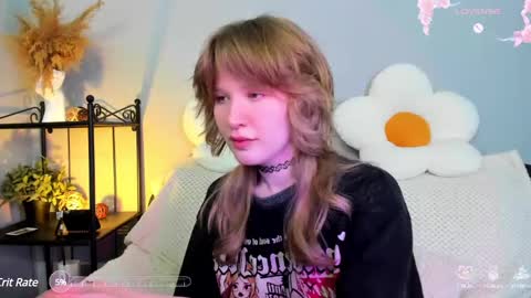 Snapshot of evastevs chatting on 02.13.25 Eva online show from 02.13.25