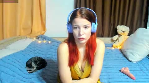 Snapshot of evasunshine18 chatting on 01.08.26 Eva online show from 01.08.26