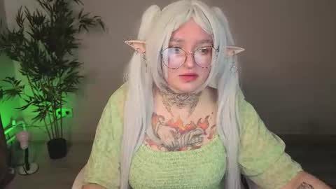 Snapshot of evathewitcher chatting on 06.15.26 EvaTheWitcher online show from 06.15.26