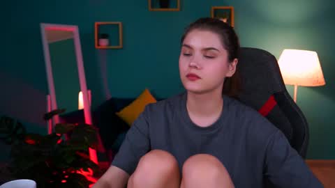 Eva  next stream -  - 1600 UTC2000  online show from 01.24.25