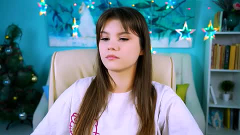 Snapshot of evathopson chatting on 01.18.26 Eva next stream - - 1600 UTC2000 online show from 01.18.26