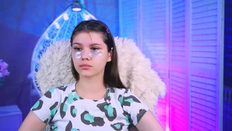 Snapshot of evathopson chatting on 02.14.26 Eva next stream - - 1600 UTC2000 online show from 02.14.26