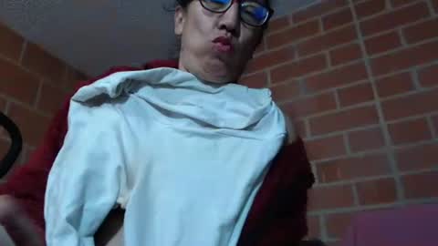 Snapshot of evatuya chatting on 02.21.26 eva55 online show from 02.21.26