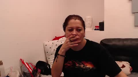 Snapshot of evatwiss chatting on 05.31.26 Eva Twiss online show from 05.31.26