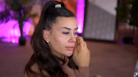 Eva online show from 02.13.25