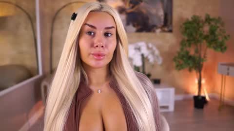 Eva online show from 03.30.26