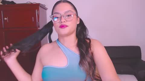 Eve Rox18 online show from 09.13.25